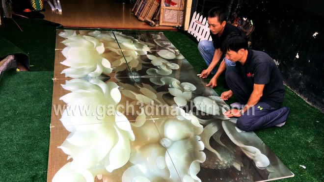 Có nên sử dụng gạch 3D trang trí sàn nhà vào thời điểm này?! Các bộ gạch 3D Mạnh Trí trước khi đến tay khách hàng đều được nhân viên kiểm tra cẩn thận