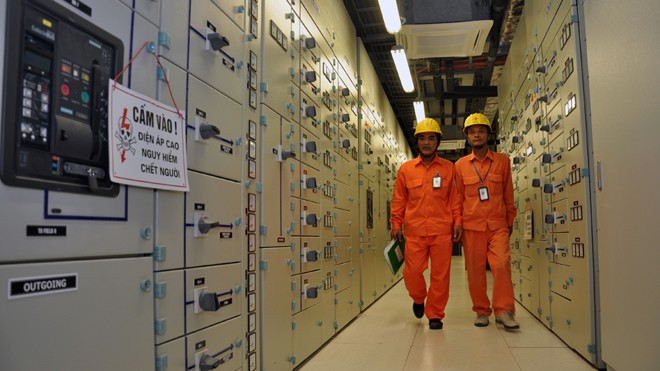 Tăng cường công tác ứng trực đảm bảo điện phục vụ kỳ họp Quốc hội Tăng cường công tác ứng trực đảm bảo điện phục vụ kỳ họp Quốc hội