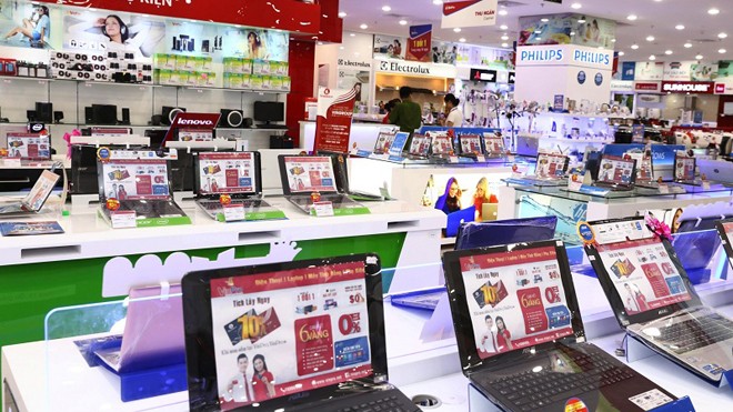 Vinpro tặng 4.200 mũ bảo hiểm cho chủ thẻ Vingroup Card Vinpro tặng 4.200 mũ bảo hiểm cho chủ thẻ Vingroup Card