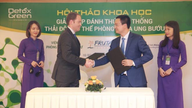Thời sự VTV đưa tin về hoạt chất phòng chống ung bướu đến từ Thụy Sỹ Thời sự VTV đưa tin về hoạt chất phòng chống ung bướu đến từ Thụy Sỹ