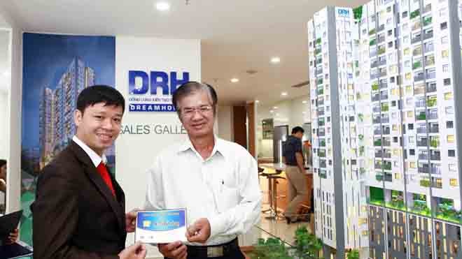 Đặt chỗ mua căn hộ D-Vela, trúng thưởng 2 tỷ đồng Đặt chỗ mua căn hộ D-Vela, trúng thưởng 2 tỷ đồng