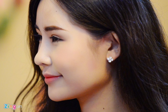 Những phương pháp thẩm mỹ khó phát hiện khi kiểm tra nhân trắc học Tân hoa hậu Đại Dương thừa nhận mình từng nâng mũi, sau đó đã tháo đệm. Ảnh: Thanh Tùng