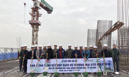 Eco-Lake View cất nóc tòa HH2, vượt tiến độ 6 tháng Lễ cất nóc tòa HH2 dự án Eco-Lake View, vượt tiến độ 2 quý