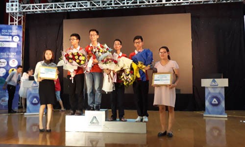 Nhà sách Tiền Phong (Hải Phòng) tài trợ 'Nhà leo núi tương lai 2018' Nhà sách Tiền Phong (Hải Phòng) tài trợ 'Nhà leo núi tương lai 2018'