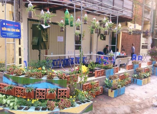 100 điểm tập kết rác sai quy định đã thành vườn hoa 100 điểm tập kết rác sai quy định đã thành vườn hoa xinh đẹp.