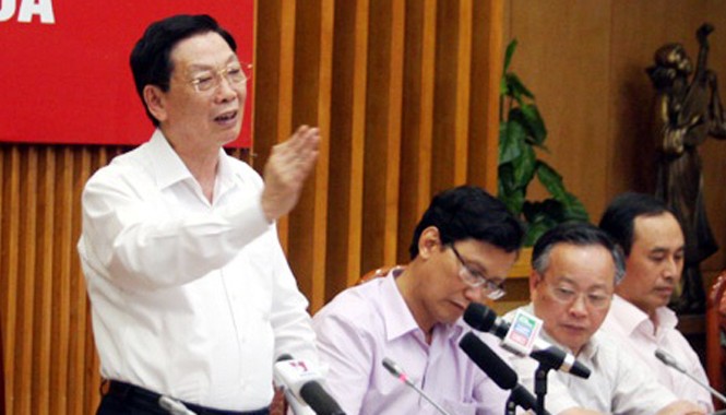 Phải kiểm soát chặt chẽ sự gia tăng xe cá nhân Chủ tịch Nguyễn Thế Thảo: “Cần phải kiểm soát chặt sự gia tăng của phương tiện cá nhân”