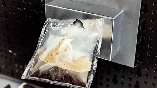 Máy pha cafe dành cho phi hành gia trên trạm vũ trụ Nguyên mẫu thử nghiệm chiếc máy pha cafe ISSpresso trước khi đưa lên ISS. (Ảnh: Lavazza/Argotec)