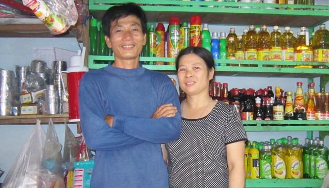 Nhờ A-One đem mong ước đến biển đảo Vợ chồng anh Sự chị Thái