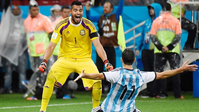 Bí ẩn thất bại của Hà Lan: Van Gaal 'nuôi ong tay áo' Romero là người hùng đưa Argentina vào chung kết. Ảnh: Getty Images