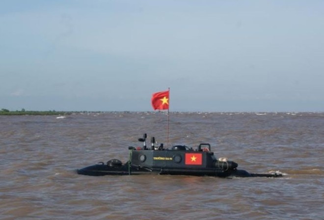 Tàu ngầm Trường Sa sắp thử nghiệm dịp biển động Tàu ngầm Trường Sa thử nghiệm trên biển cuối tháng 5.