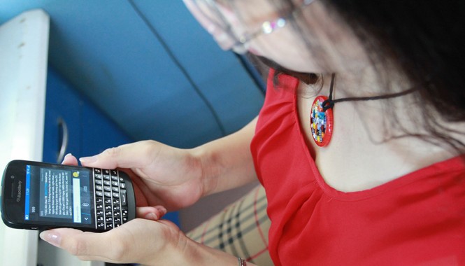 Phát tán tin nhắn rác, chiếm đoạt hơn 23 tỷ đồng Hàng triệu nạn nhân sử dụng điện thoại di động bị “móc túi” từ tin nhắn rác. Ảnh: Minh Đức