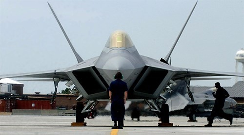 Mỹ nâng cấp toàn diện tiêm kích F-22 Raptor Tiêm kích thế hệ 5 F-22 Raptor của Không quân Mỹ. Ảnh: Getty