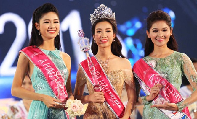 Lần đầu tiên hé lộ hậu trường chọn Hoa hậu Việt Nam 2016 Top 3 Hoa hậu Việt Nam 2016.