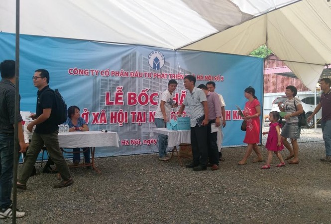 Nhà ở xã hội vừa bốc thăm, Nhà ở xã hội vừa bốc thăm, "cò" đã xuất hiện gạ tiền chênh