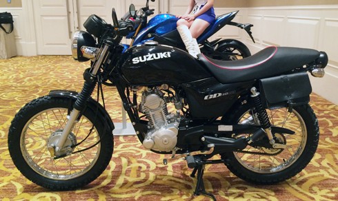 Xế độ Suzuki GD110 ở Sài Gòn Chiếc Suzuki GD110 độ với phụ kiện của Thái Lan.