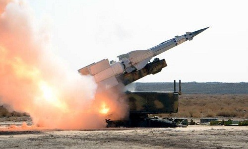 Tên lửa phòng không Nga có thể đã lọt vào tay IS Một hệ thống tên lửa phòng không S-125 Neva/Pechora. Ảnh: ModDB.