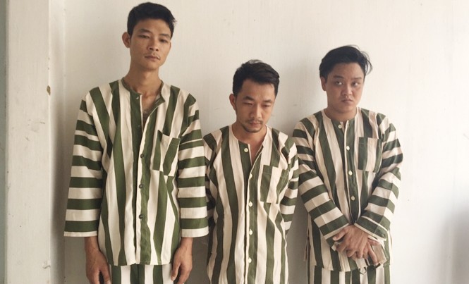 Chặt đứt đường dây mua bán ma túy trong khách sạn Ba đối tượng Dũng, Tài, Phong tại công an. Ảnh CA.