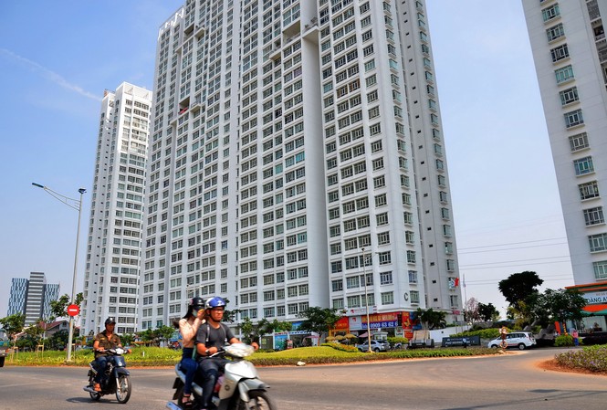 Chuyên gia: TP.HCM xây được nhà 100 triệu nếu đất 'miễn phí' Việc làm được nhà 100 – 150 triệu ở TP.HCM là một câu chuyện khó thành hiện thực.