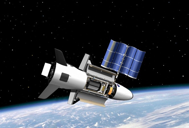 6 sự thật bất ngờ về tàu vũ trụ bí mật vừa hạ cánh của Mỹ X-37B trên quỹ đạo.