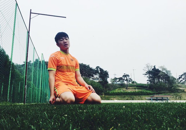 Xuân Trường: 'Tôi bị chấn thương rất phức tạp' Xuân Trường buồn bã với chấn thương phức tạp của mình.