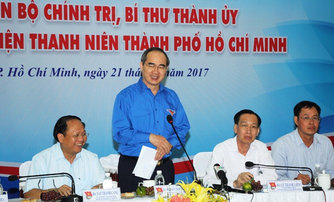 Bí thư Nguyễn Thiện Nhân: 'Xây dựng TPHCM như thung lũng Silicon' Bí thư Thành ủy TPHCM Nguyễn Thiện Nhân tại buổi gặp gỡ thanh niên thành phố. Ảnh: Ngô Tùng.