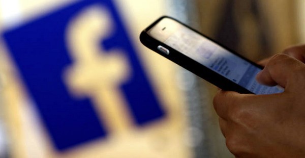 Facebook bị 'người nhà' tẩy chay, kêu gọi xóa tài khoản Nhiều người đang mất niềm tin vào Facebook và đang chọn giải pháp xóa tài khoản của mạng xã hội này.