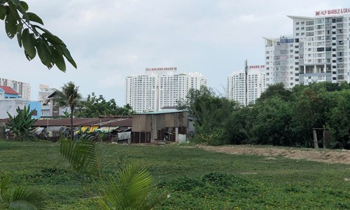 Bí thư TP HCM yêu cầu kiểm tra vụ bán rẻ 320.000 m2 đất công Một phần khu đất Quốc Cường Gia Lai mua của Công ty Tân Thuận. Ảnh: Tuyết Nguyễn.