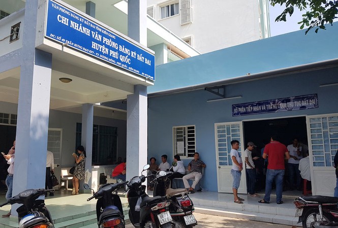 Hơn 1.000 phôi sổ đỏ ở Phú Quốc 'biến mất' bất thường Chi nhánh Văn phòng Đăng ký đất đai huyện Phú Quốc. Ảnh Nhật Huy.