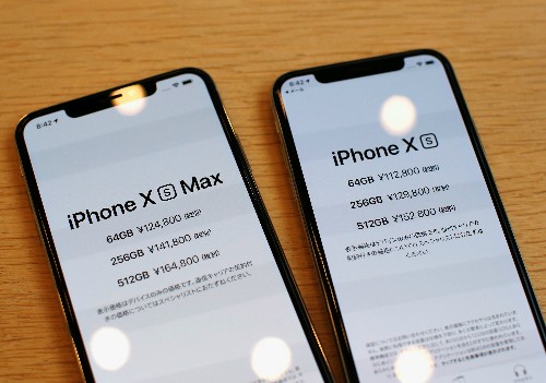 iPhone X, Xs đua nhau giảm giá Giá iPhone Xs và Xs Max xách tay đã thấp hơn giá bán ở Apple Store Singapore. Ảnh: diamond.