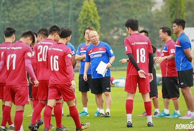 Gặp Afghanistan, HLV Park Hang Seo khó chiều lòng CĐV Việt Nam? Tuyển Việt Nam sẽ giành vé dự VCK Asian Cup 2019 sớm nếu có ít nhất 1 điểm trước Afghanistan vào ngày 14/11.