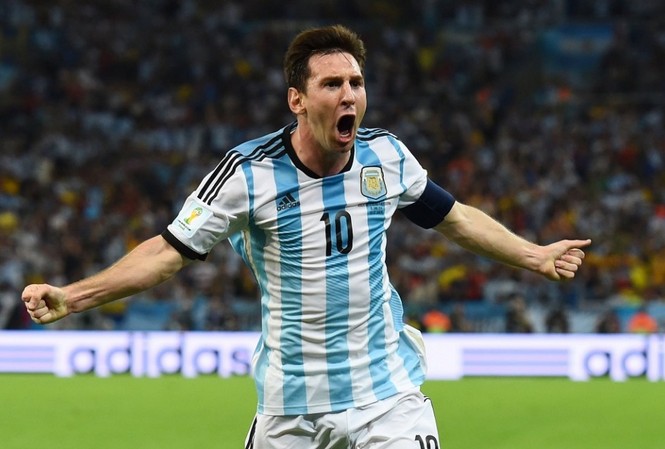 VTV chưa mua được bản quyền World Cup 2018 vì giá cao chót vót Khán giả Việt Nam chờ xem các ngôi sao thế giới như Lionel Messi thi đấu ở World Cup 2018 tại Nga.