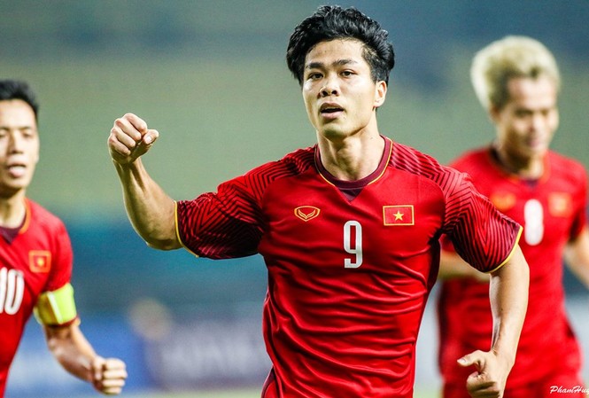 HAGL, Olympic Việt Nam và 'mảnh ghép' hoàn hảo Park Hang Seo Công Phượng là sản phẩm lứa 1 Học viện HAGL-JMG. HAGL trở thành nguồn cảm hứng cho công tác đào tạo trẻ của các CLB Việt Nam.
