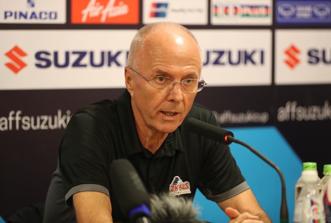 HLV Eriksson: 'Tuyển Việt Nam đủ khả năng vô địch AFF Cup 2018' Ông Eriksson đánh giá tuyển Việt Nam là ứng viên cho chức vô địch, đồng thời chúc đội may mắn ở trận chung kết với Malaysia. Ảnh: Như Ý