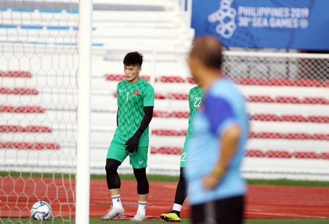 'Thấy Bùi Tiến Dũng không ổn, HLV Park Hang Seo chẳng dùng' HLV Park Hang Seo không dùng Bùi Tiến Dũng ở các lượt trận cuối SEA Games 30.