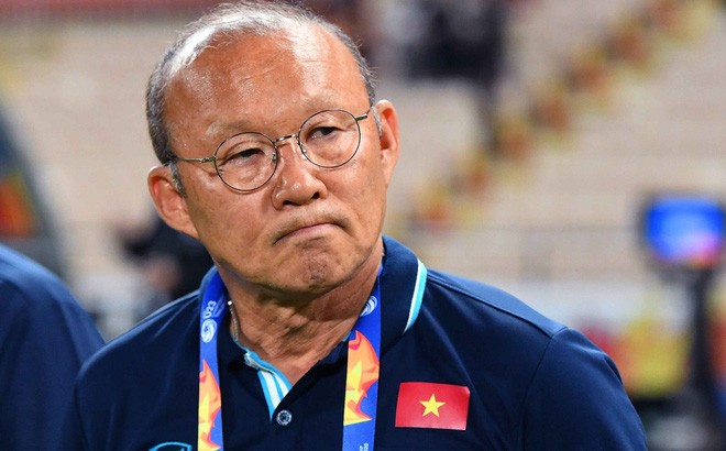 Tuyển Việt Nam lại lùi kế hoạch vòng loại World Cup vì COVID-19 HLV Park Hang Seo chưa thể tập trung đội tuyển Việt Nam do dịch COVID-19.