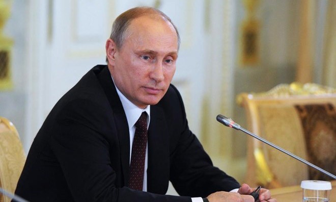 Tổng thống Nga nói gì về mối quan hệ với Trung Quốc? Tổng thống Nga Vladimir Putin tại St Petersburg ngày 24/5.