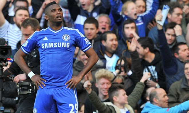 BẢN TIN Thể thao 19h: 'Thù' Mourinho, Eto'o muốn gia nhập Arsenal Do vẫn “cay” Mourinho nên Eto’o quyết định chọn một trong hai đội bóng cùng thành phố với The Blues để đầu quân.