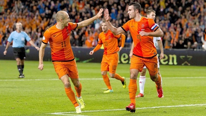 Hà Lan đăng quang với 'song sát' Robben-Van Persie? Hà Lan đăng quang với 'song sát' Robben-Van Persie?