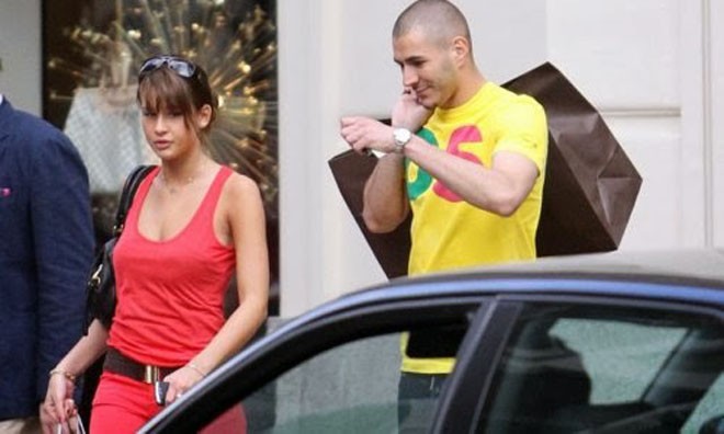 Benzema thăng hoa tại World Cup nhờ... yêu Benzema thăng hoa nhờ Chloe.