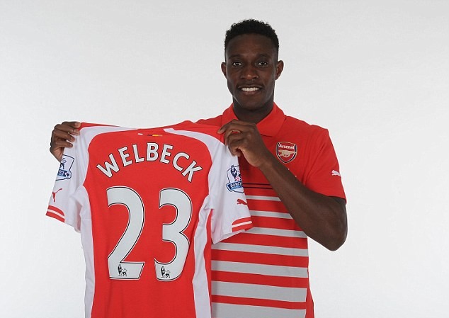 BẢN TIN Thể thao sáng: Arsenal nhận tin dữ từ Welbeck Vừa ra mắt Arsenal, Welbeck đã dính chấn thương.