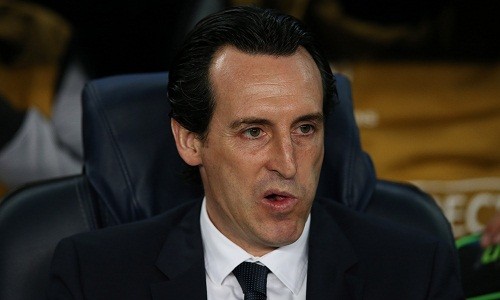 PSG than thân, trách trọng tài sau thất bại khó tin trước Barca HLV Emery cho rằng trọng tài là nguyên nhân thất bại của PSG. Ảnh: Reuters.