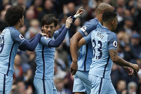 Man City 'hủy diệt' Crystal Palace, lọt vào top 3 Silva mở tỷ số cho Man City ngay từ phút thứ 2.