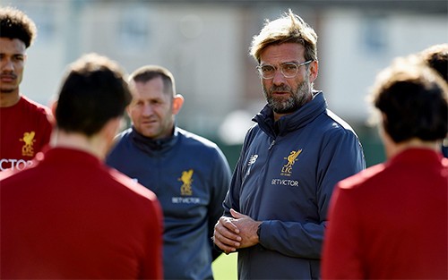 HLV Liverpool e ngại lối chơi biến hóa của Man Utd HLV Liverpool e ngại lối chơi biến hóa của Man Utd