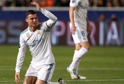Ronaldo thở than chuyện 'nói một đằng, báo viết một nẻo' Ronaldo cho rằng giới truyền thông đưa sai ý mà anh muốn nói. Ảnh: Reuters