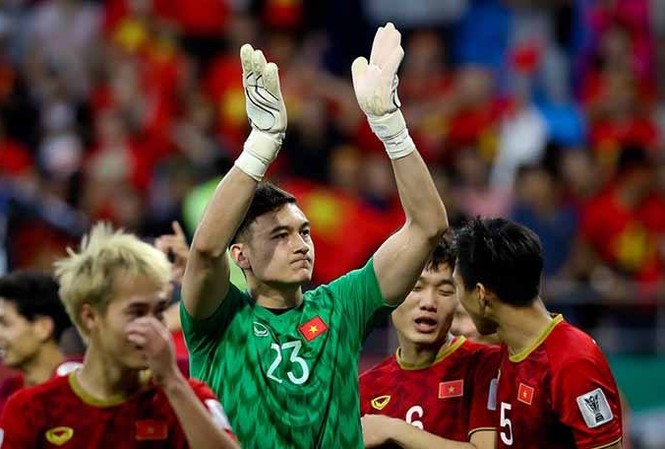 Lộ diện đối thủ đầu tiên của tuyển Việt Nam tại King's Cup 2019 Đội tuyển Việt Nam sẽ đụng những đối thủ chất lượng tại King's Cup 2019.
