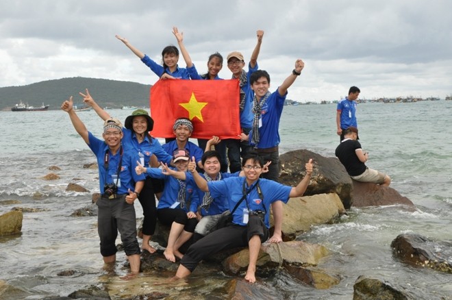 Biển đảo trong mỗi trái tim Biển đảo trong mỗi trái tim