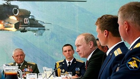 Bản tin 20H: Ông Putin bất ngờ cho thôi việc 10 tướng lĩnh Ảnh minh họa