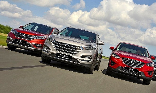 So sánh 'tam mã' Hyundai Tucson, Honda CR-V và Mazda CX5 'Tam mã' Hyundai Tucson, Honda CR-V và Mazda CX5