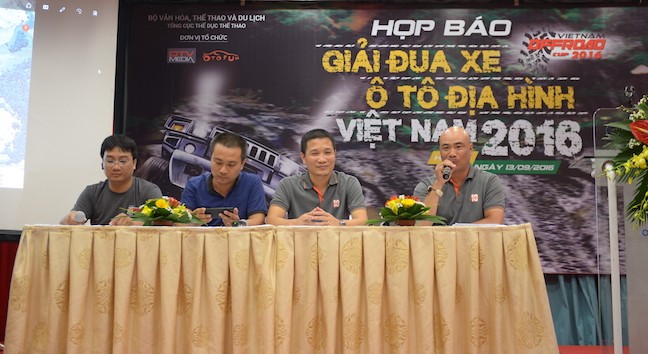 VOC 2016: Giải Offroad với 8 bài thi, 1 thử thách xuyên đêm VOC 2016: Giải Offroad với 8 bài thi, 1 thử thách xuyên đêm