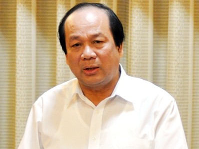 Bộ trưởng Mai Tiến Dũng: 'Không thể nói đánh nhân viên sân bay là chuyện nhỏ' Bộ trưởng - Chủ nhiệm Văn phòng Chính phủ Mai Tiến Dũng - Tổ trưởng tổ công tác của Thủ tướng phát biểu chỉ đạo tại cuộc họp với UBND TP HCM.